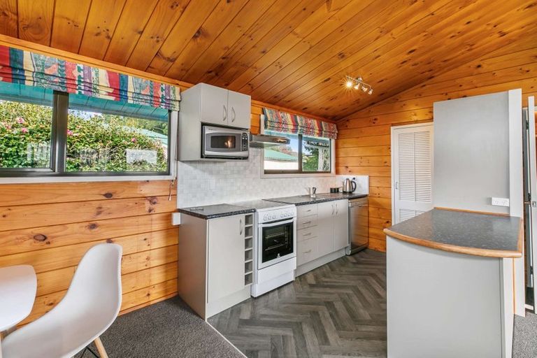 Photo of property in 50 Cumberland Crescent, Welcome Bay, Tauranga, 3112