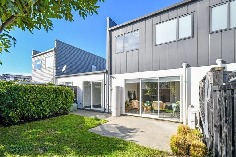 Photo of property in 6 Hoiho Road, Pukekohe, 2120
