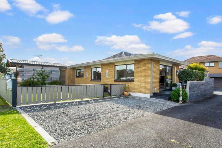 Photo of property in 23a Riverside Road, Orewa, 0931