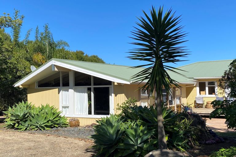 Photo of property in 2689 State Highway 10, Waipapa, Kerikeri, 0295