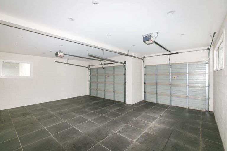 Photo of property in 12 Glenmore Street, Thorndon, Wellington, 6011