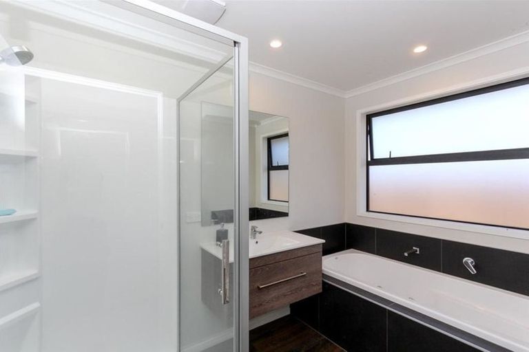 Photo of property in 219 Waitara Road, Brixton, Waitara, 4382