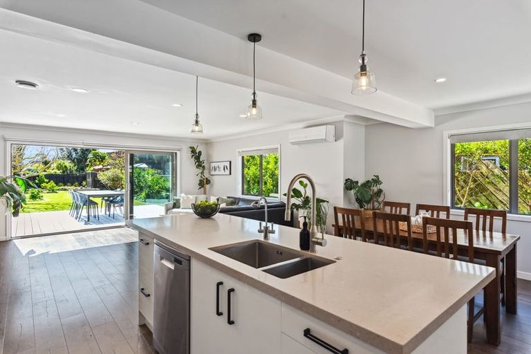 Photo of property in 5 Falla Street, Paraparaumu Beach, Paraparaumu, 5032