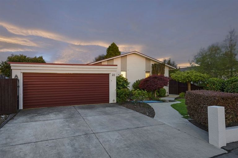 Photo of property in 22 Camelot Street, Ilam, Christchurch, 8041