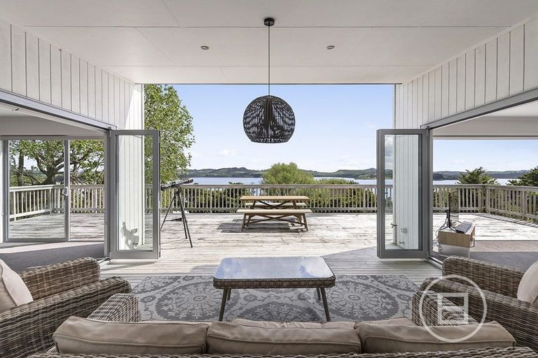 Photo of property in 530a Pahi Road, Pahi, Paparoa, 0571