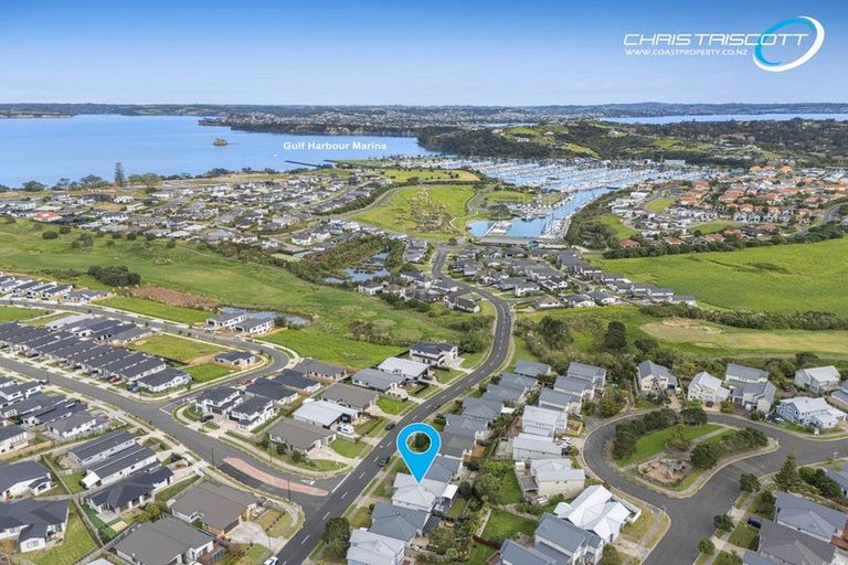 Photo of property in 115 Parkview Drive, Gulf Harbour, Whangaparaoa, 0930