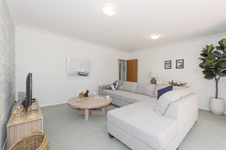 Photo of property in 2/1 Rata Road, Devonport, Auckland, 0624
