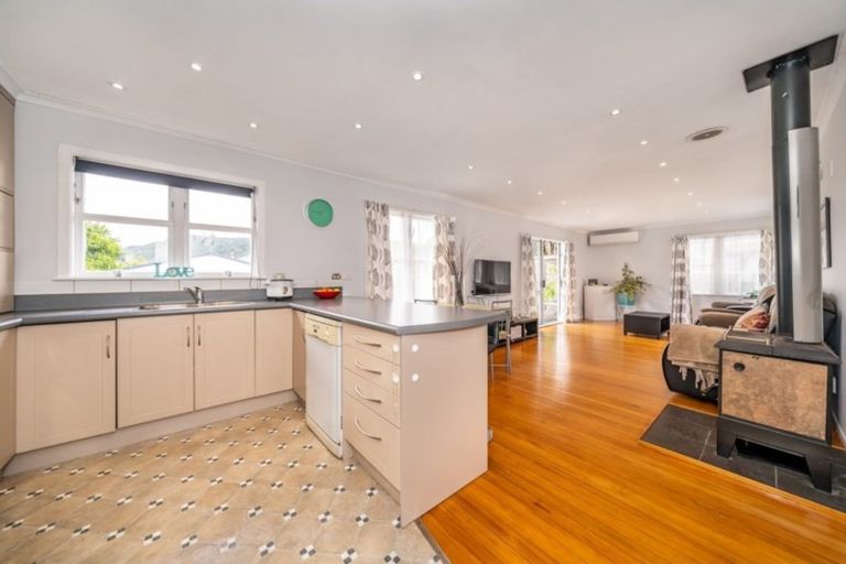 Photo of property in 1305 Fergusson Drive, Brown Owl, Upper Hutt, 5018