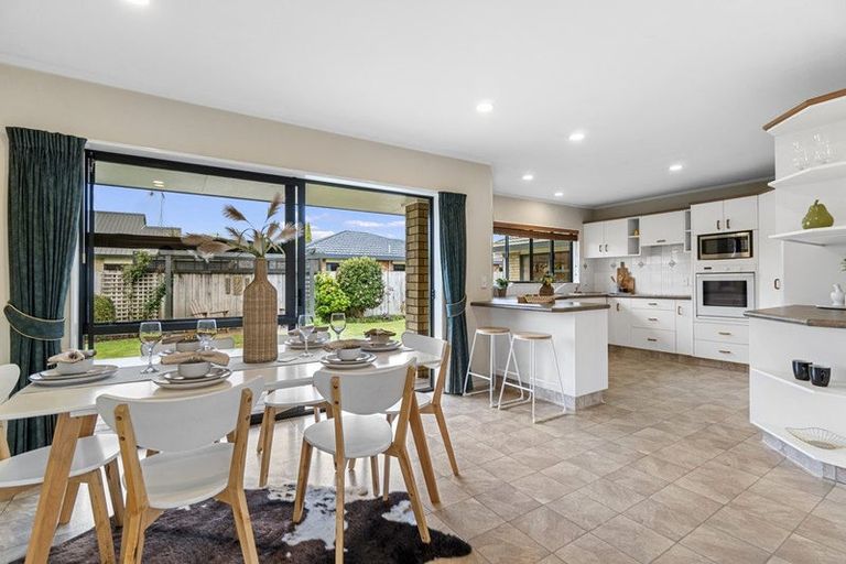 Photo of property in 17 The Haven, Flagstaff, Hamilton, 3210