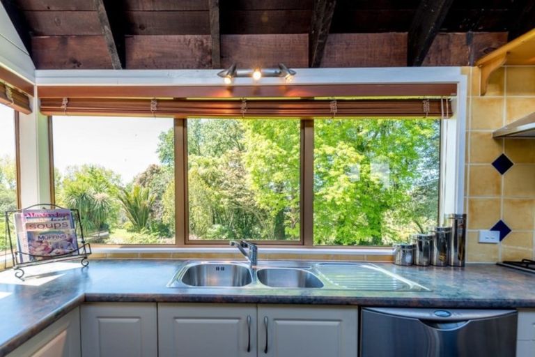 Photo of property in 289 Point View Drive, Shamrock Park, Auckland, 2016