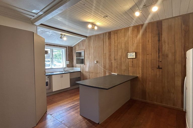 Photo of property in 19 Hadfield Terrace, Kelburn, Wellington, 6012