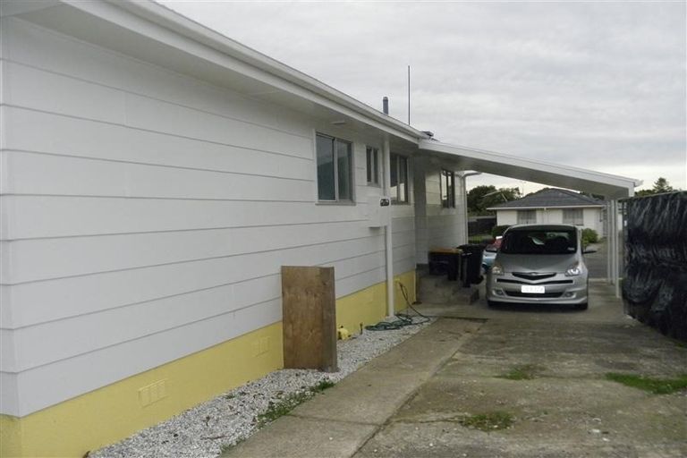 Photo of property in 56 Lauder Crescent, Heidelberg, Invercargill, 9812