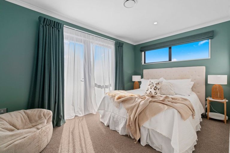 Photo of property in 67 Jack Hanley Drive, Jacks Point, Queenstown, 9371