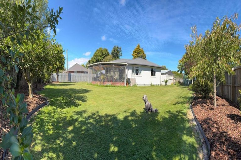 Photo of property in 15 Maryhill Avenue, Hoon Hay, Christchurch, 8025