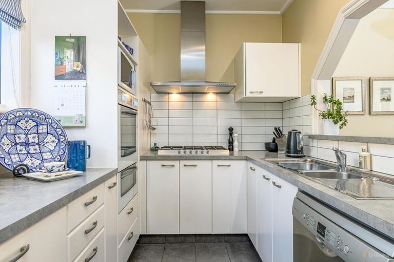 Photo of property in 5 Sutter Street, Seaview, Timaru, 7910