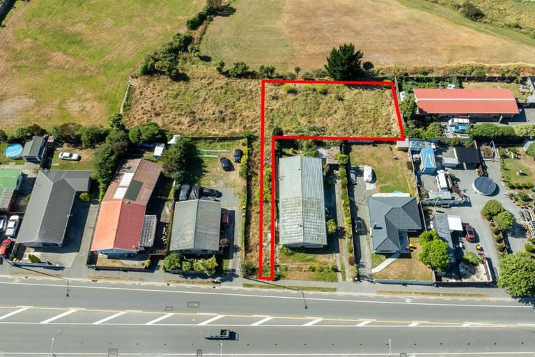 Photo of property in 568a Pages Road, Bexley, Christchurch, 8061