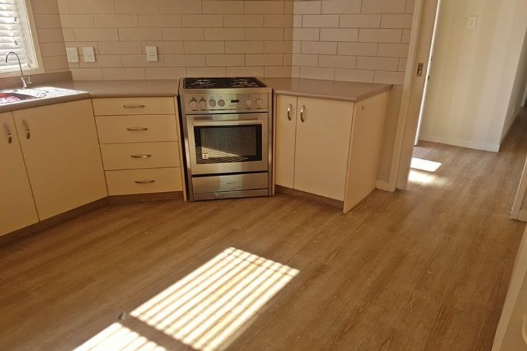 Photo of property in 712b Pioneer Highway, Takaro, Palmerston North, 4412