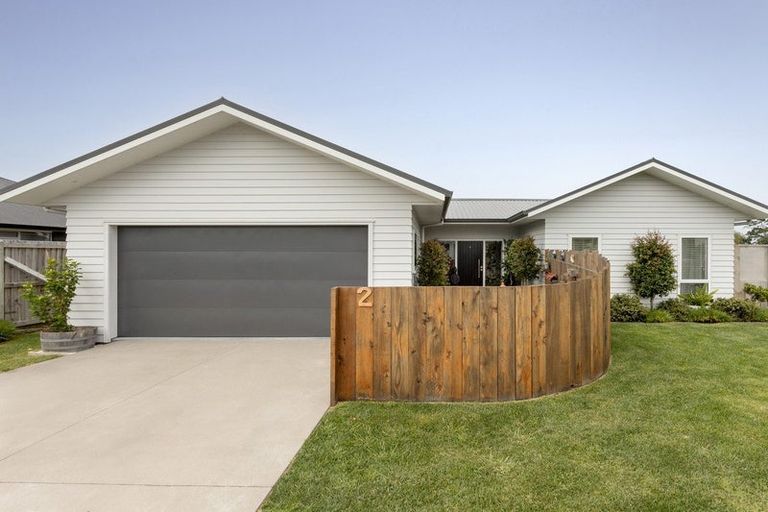 Photo of property in 2 Karanema Place, Coastlands, Whakatane, 3120