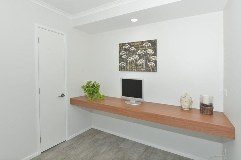 Photo of property in 59 Stace Hopper Drive, One Tree Point, 0118