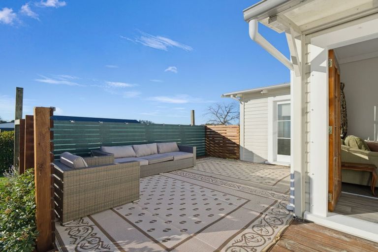 Photo of property in 23 Porritt Place, Waipukurau, 4200
