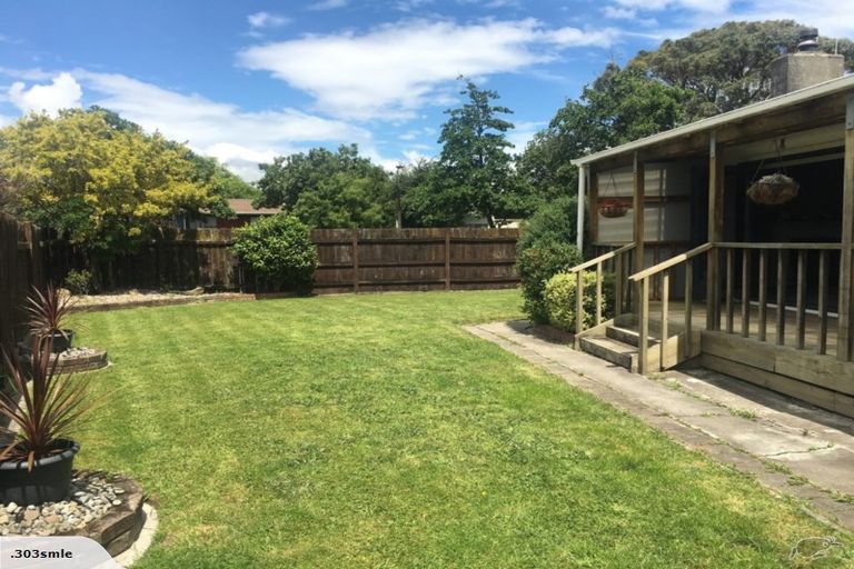 Photo of property in 57 Acacia Street, Kelvin Grove, Palmerston North, 4414