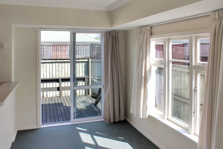 Photo of property in 43 Hounslow Street, Ilam, Christchurch, 8041