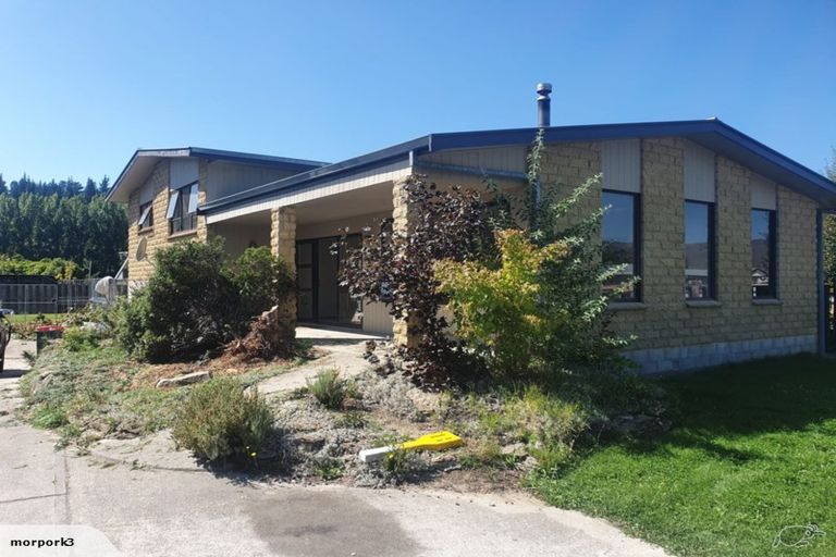 Photo of property in 27 Arnott Street, Alexandra, 9320