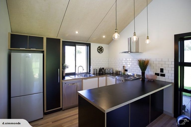 Photo of property in 7 Riverhaven Lane, Albert Town, Wanaka, 9305