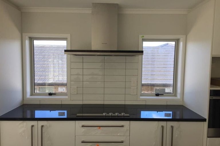 Photo of property in 30 Sylvester Crescent, Flagstaff, Hamilton, 3210