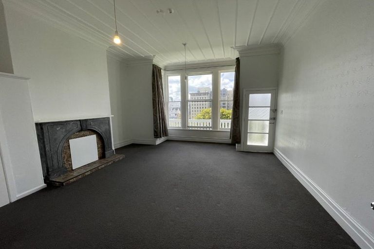 Photo of property in 16a Clifton Terrace, Kelburn, Wellington, 6012