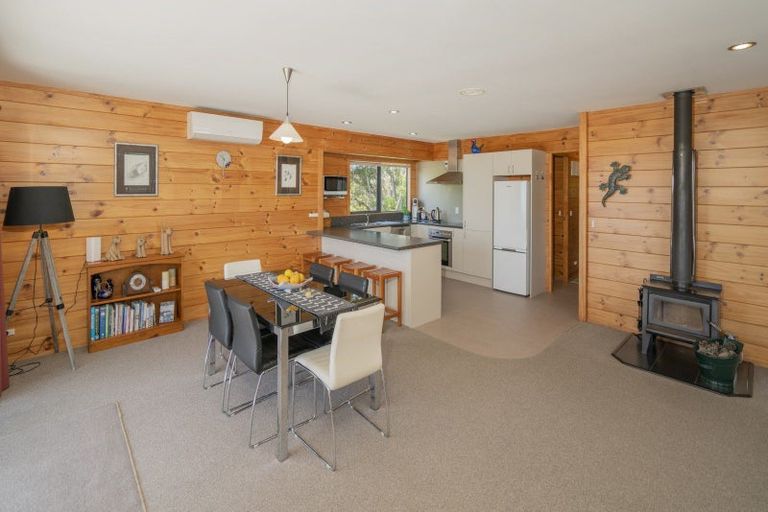 Photo of property in 595 Boat Harbour Road, Whenuakite, Whitianga, 3591