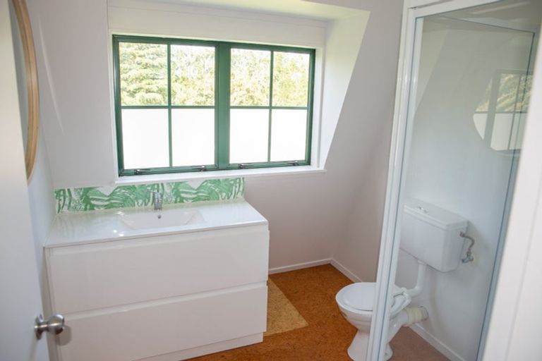 Photo of property in 42 Walker Road West, Aongatete, 3178