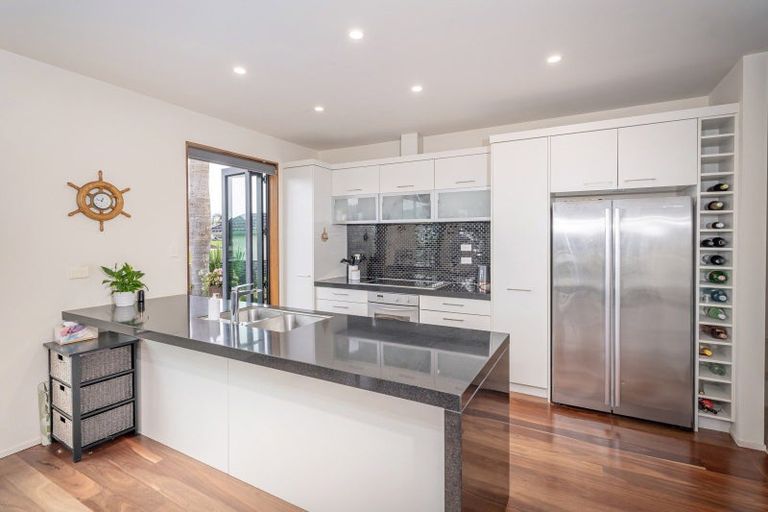 Photo of property in 123 Motu Hei, Pauanui, Hikuai, 3579