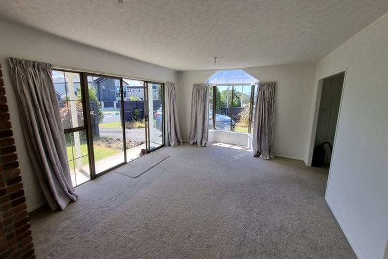 Photo of property in 1/24 Francis Street, Hauraki, Auckland, 0622
