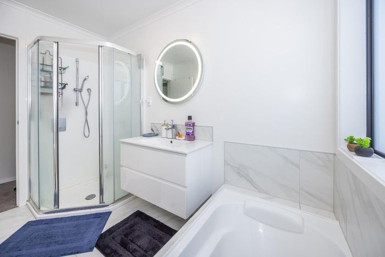 Photo of property in 12c Jamieson Crescent, St Andrews, Hamilton, 3200