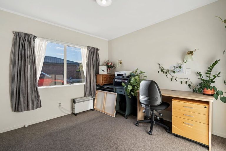 Photo of property in 21 Crisp Drive, Papamoa Beach, Papamoa, 3118