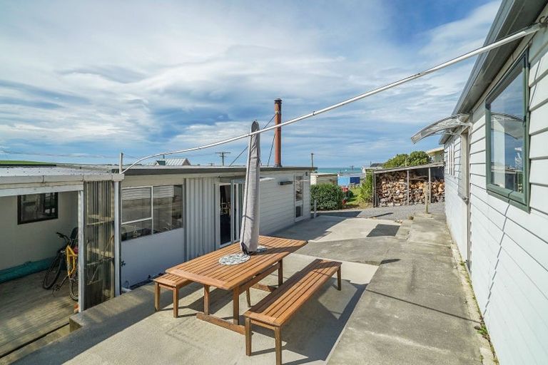 Photo of property in 9 Pegasus Crescent, Motunau, Greta Valley, 7387