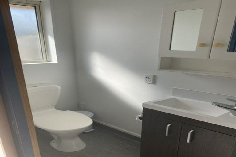 Photo of property in 287a Riccarton Road, Upper Riccarton, Christchurch, 8041