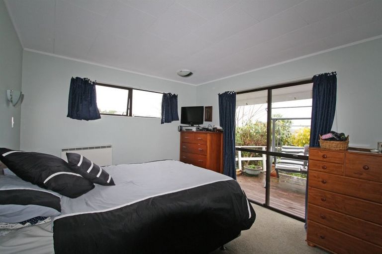 Photo of property in 16 Acacia Place, Bell Block, New Plymouth, 4312
