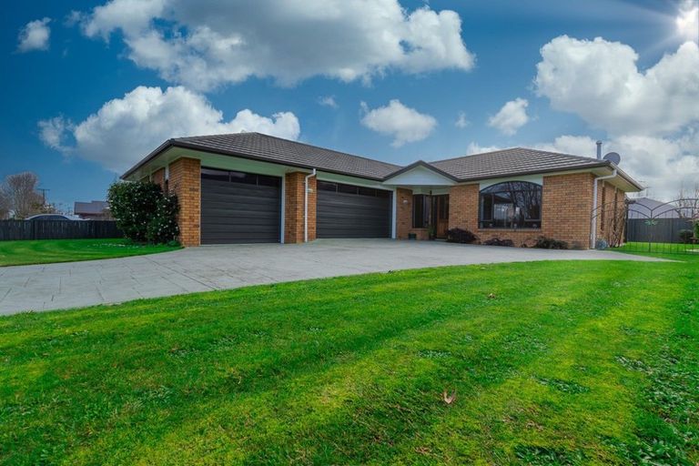 Photo of property in 177 Thornton Road, Cambridge, 3434