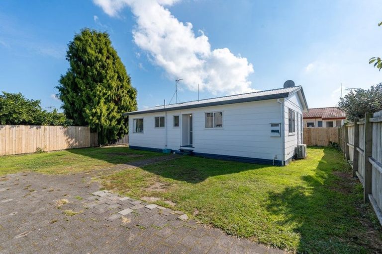 Photo of property in 20b Kentucky Crescent, Nawton, Hamilton, 3200