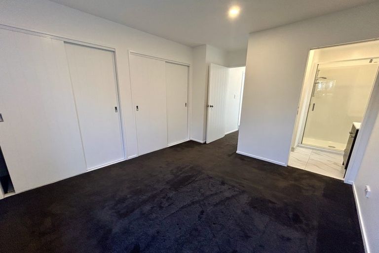 Photo of property in 78d Lincoln Park Avenue, Massey, Auckland, 0614