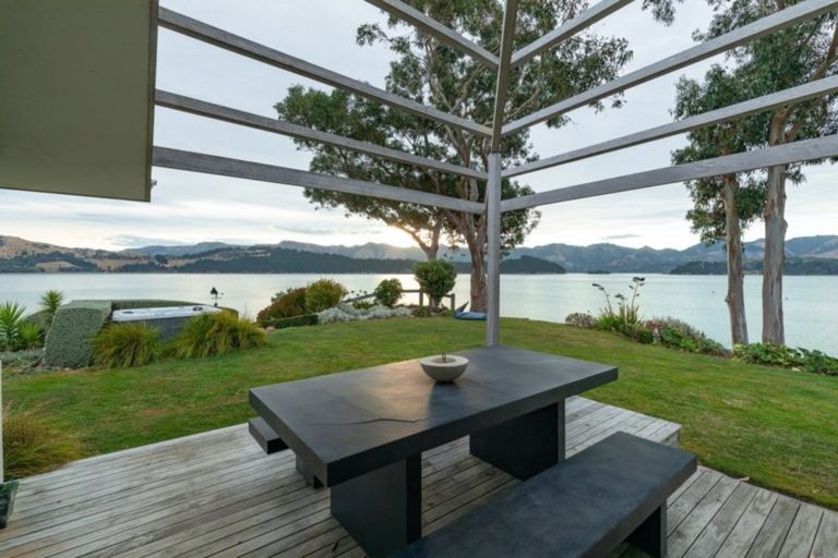 Photo of property in 425 Marine Drive, Charteris Bay, Lyttelton, 8971