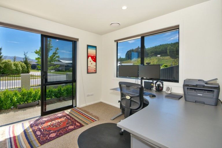 Photo of property in 24 Risinghurst Terrace, Lower Shotover, Queenstown, 9304
