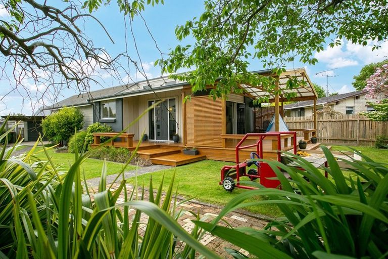 Photo of property in 22 Browning Street, Leamington, Cambridge, 3432