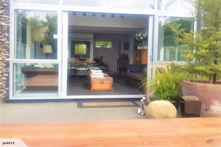 Photo of property in 44 Valecrest Avenue, Parklands, Christchurch, 8083