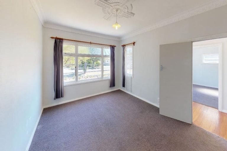 Photo of property in 87 Havill Street, Takaro, Palmerston North, 4410