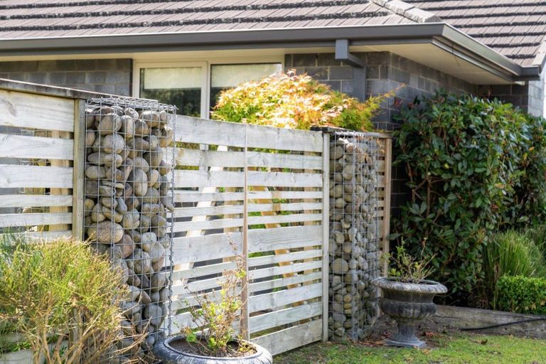 Photo of property in 42 Double Bay Road, Pyes Pa, Tauranga, 3112