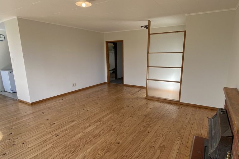 Photo of property in 23 Ennis Avenue, Pakuranga Heights, Auckland, 2010