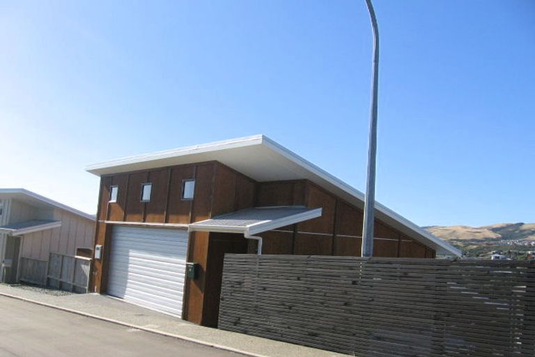 Photo of property in 45 Hawtrey Terrace, Churton Park, Wellington, 6037